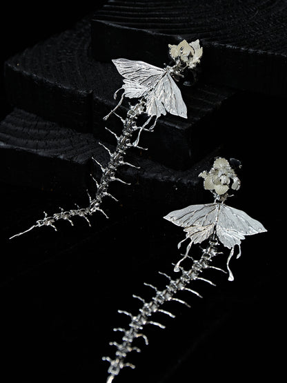 Art in Motion: The Ethereal Iris Butterfly Skeletal Ring for the Bold Soul