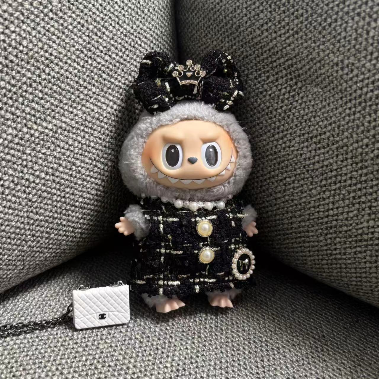 POP MART Labubu（17cm） Luxury style Clothes Set【NO DOLLS！NO BAGS！】